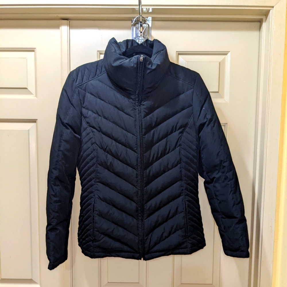 Women's Kenneth Cole, Large, black down jacket